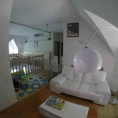 Sunshine Chalet Domek alpejski